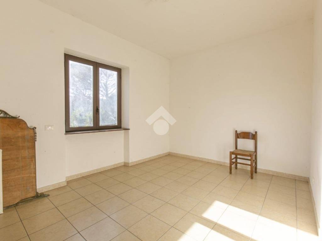 appartamento in vendita a Fonte Nuova in zona Torre Lupara