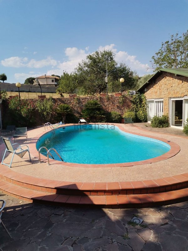 casa indipendente in vendita a Fonte Nuova