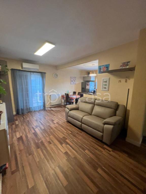 appartamento in vendita a Fonte Nuova in zona Torre Lupara