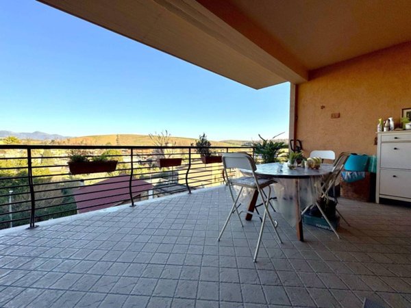 appartamento in vendita a Fonte Nuova in zona Santa Lucia