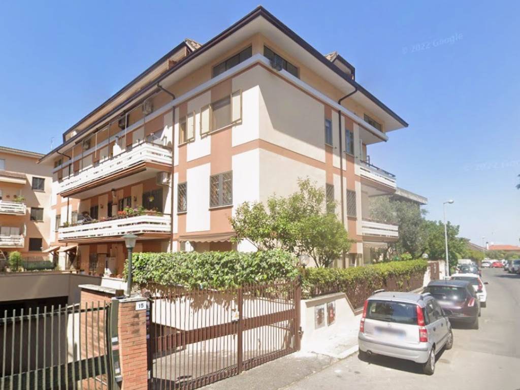 appartamento in vendita a Fonte Nuova in zona Torre Lupara
