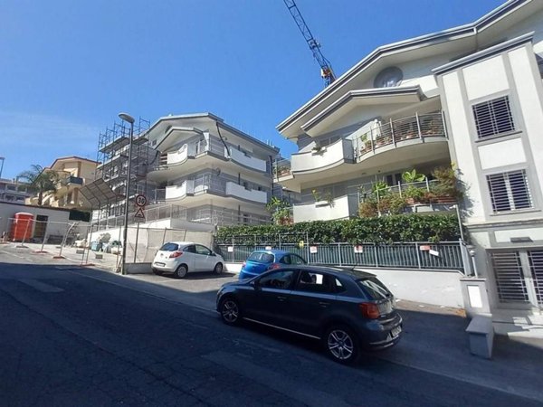 appartamento in vendita a Fonte Nuova in zona Torre Lupara