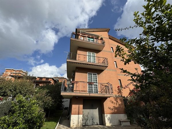 appartamento in vendita a Fonte Nuova in zona Torre Lupara