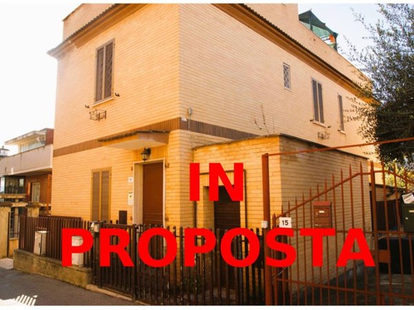 casa indipendente in vendita a Fonte Nuova in zona Torre Lupara
