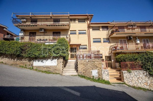 appartamento in vendita a Fonte Nuova in zona Torre Lupara
