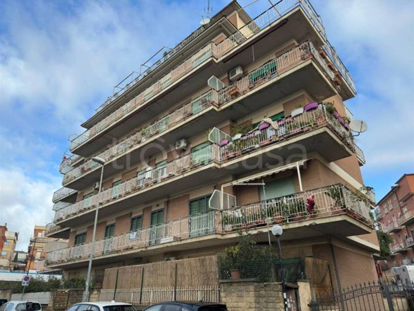 appartamento in vendita a Fonte Nuova in zona Torre Lupara