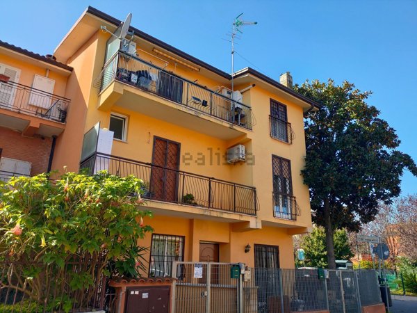 appartamento in vendita a Fonte Nuova in zona Torre Lupara