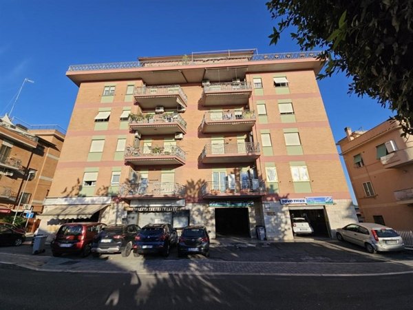 appartamento in vendita a Fonte Nuova in zona Torre Lupara