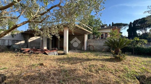 casa indipendente in vendita a Fonte Nuova in zona Torre Lupara