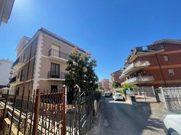 appartamento in vendita a Fonte Nuova in zona Torre Lupara