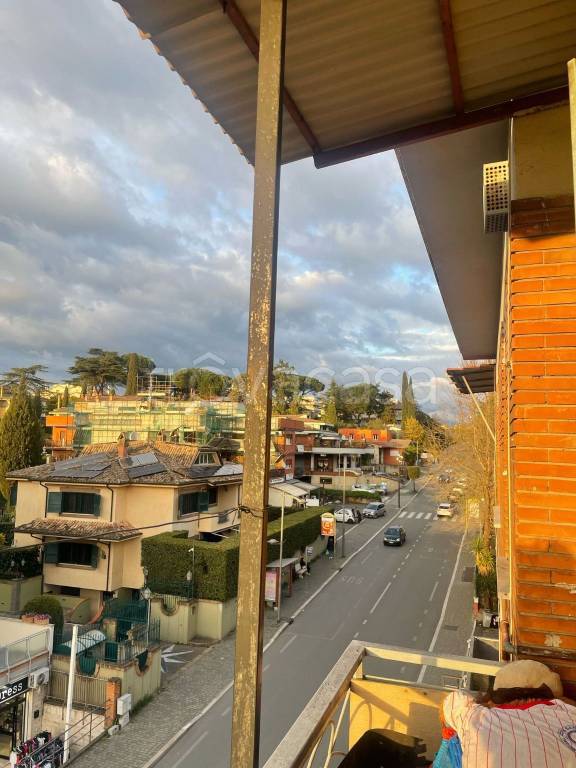 appartamento in vendita a Fonte Nuova in zona Torre Lupara