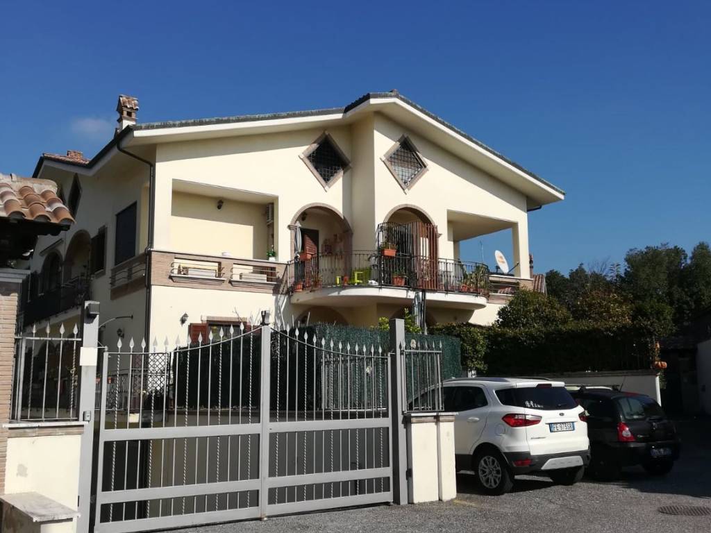 appartamento in vendita a Fonte Nuova