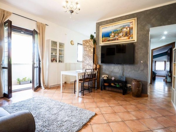 appartamento in vendita a Fonte Nuova in zona Torre Lupara