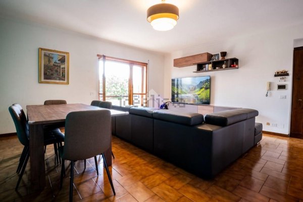 appartamento in vendita a Fonte Nuova in zona Torre Lupara