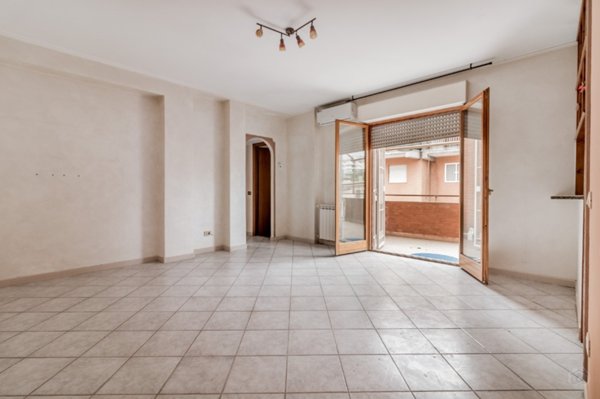 appartamento in vendita a Fonte Nuova in zona Santa Lucia