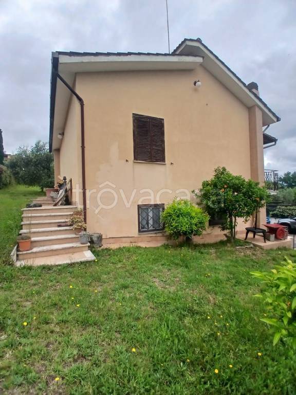 casa indipendente in vendita a Fonte Nuova