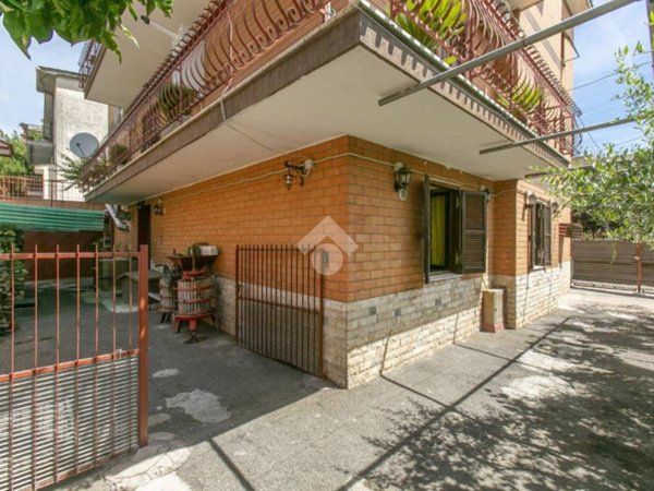 appartamento in vendita a Fonte Nuova in zona Torre Lupara