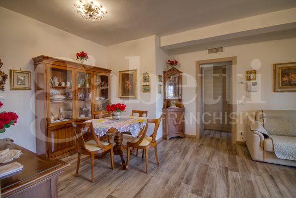 appartamento in vendita a Fonte Nuova in zona Torre Lupara