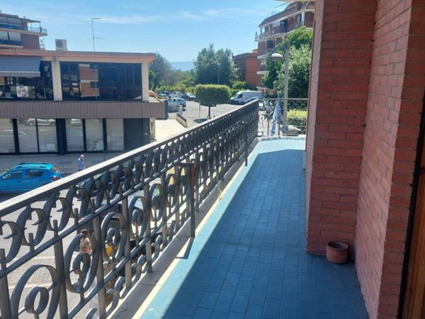 appartamento in vendita a Fonte Nuova in zona Torre Lupara