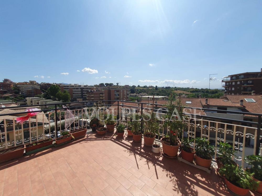 appartamento in vendita a Fonte Nuova in zona Torre Lupara