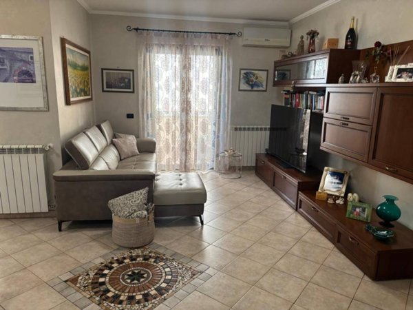 appartamento in vendita a Fonte Nuova in zona Torre Lupara