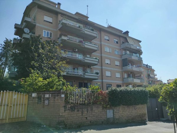 appartamento in vendita a Fonte Nuova in zona Torre Lupara