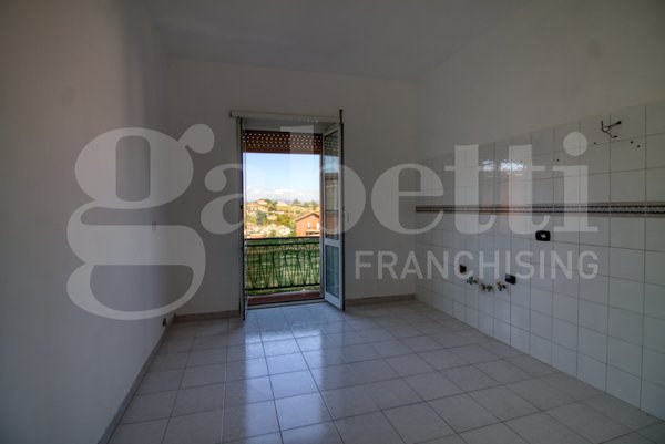 appartamento in vendita a Fonte Nuova in zona Torre Lupara