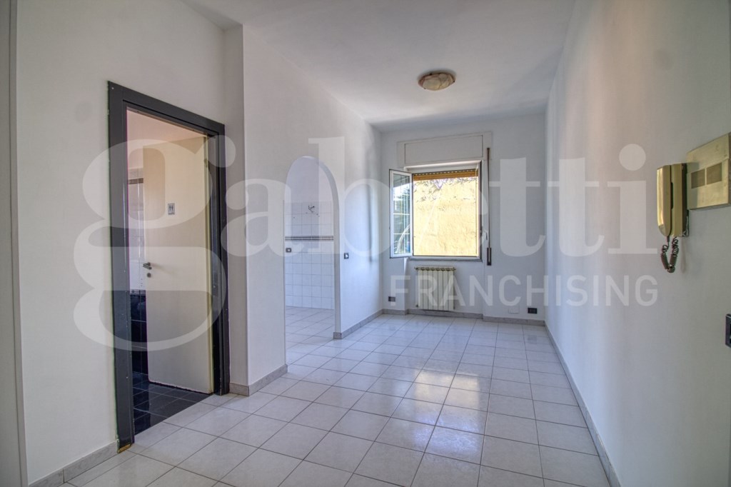 appartamento in vendita a Fonte Nuova in zona Torre Lupara