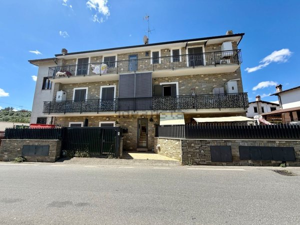 appartamento in vendita a Fonte Nuova in zona Santa Lucia
