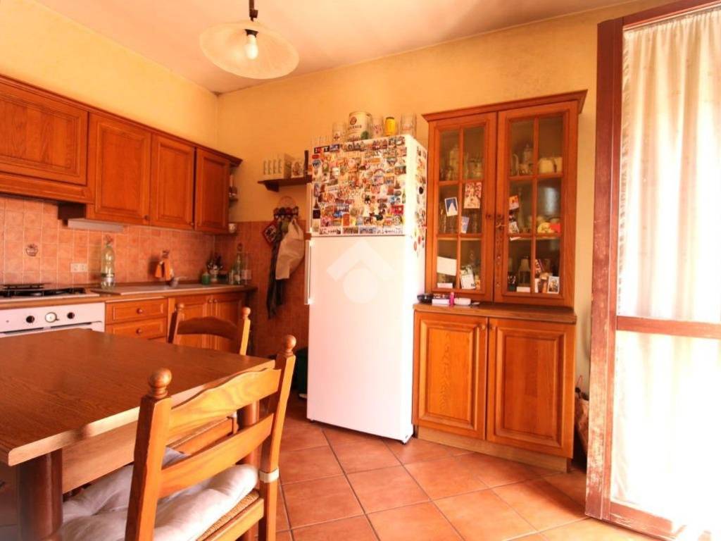 appartamento in vendita a Fonte Nuova in zona Torre Lupara