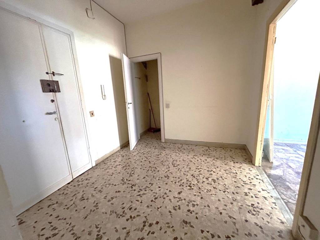 appartamento in vendita a Fonte Nuova in zona Torre Lupara