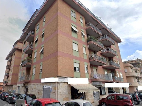 appartamento in vendita a Fonte Nuova in zona Torre Lupara
