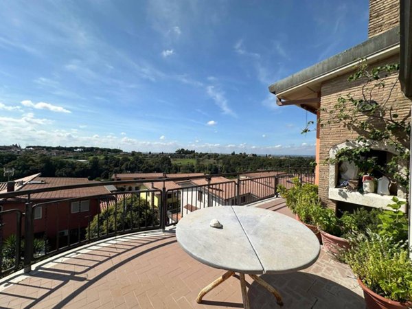 appartamento in vendita a Fonte Nuova in zona Torre Lupara