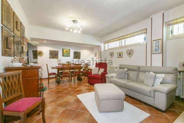appartamento in vendita a Fonte Nuova in zona Torre Lupara