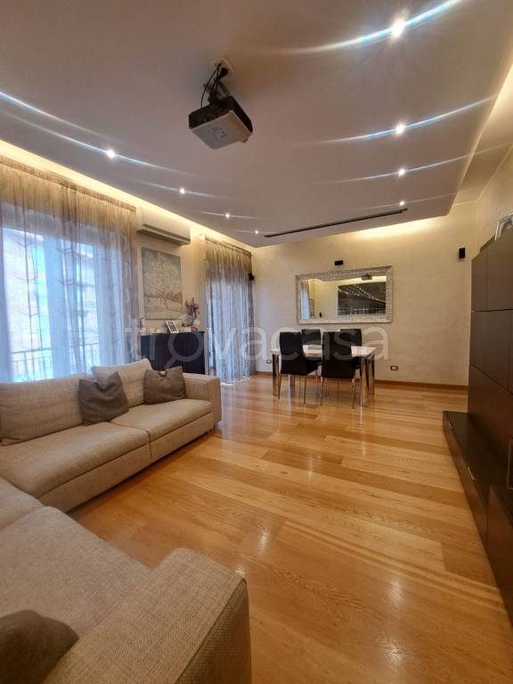 appartamento in vendita a Fonte Nuova in zona Torre Lupara