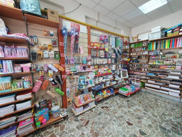negozio in vendita a Fonte Nuova in zona Torre Lupara