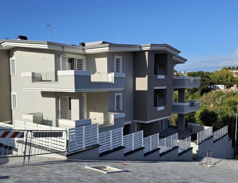 appartamento in vendita a Fonte Nuova in zona Torre Lupara