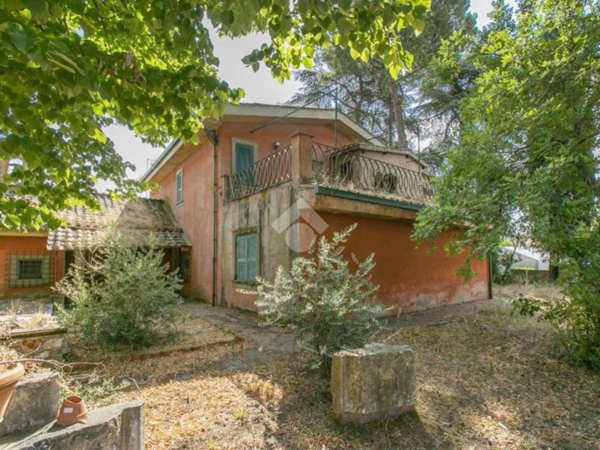 casa indipendente in vendita a Fonte Nuova in zona Torre Lupara