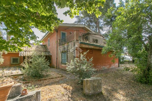 casa indipendente in vendita a Fonte Nuova in zona Torre Lupara