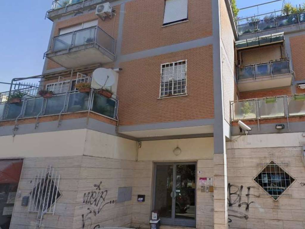 appartamento in vendita a Fonte Nuova in zona Torre Lupara