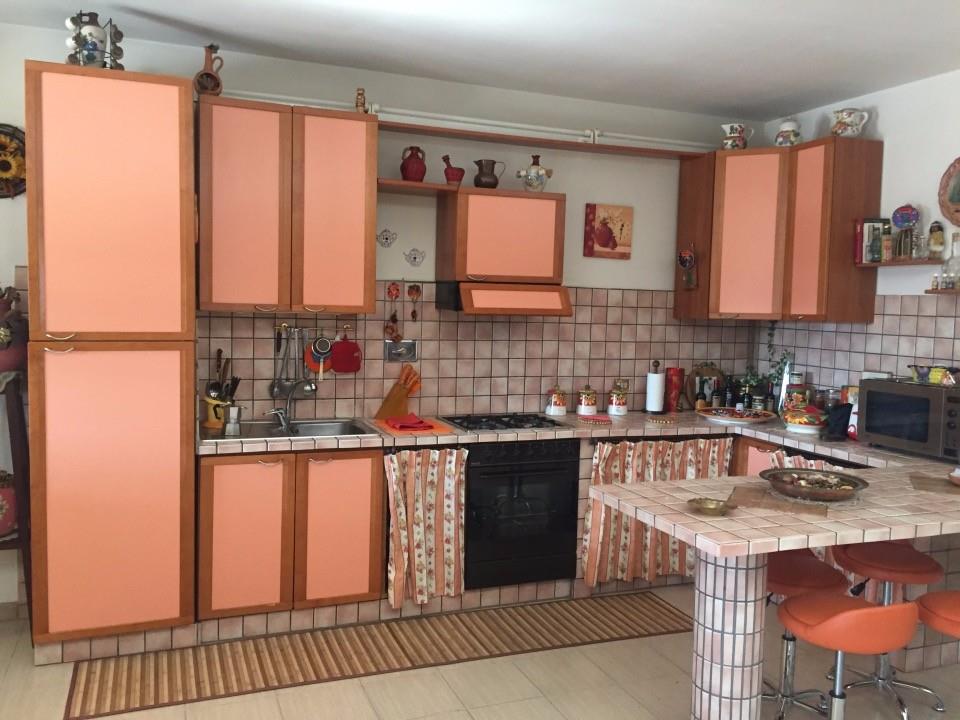 casa indipendente in vendita a Fonte Nuova in zona Santa Lucia