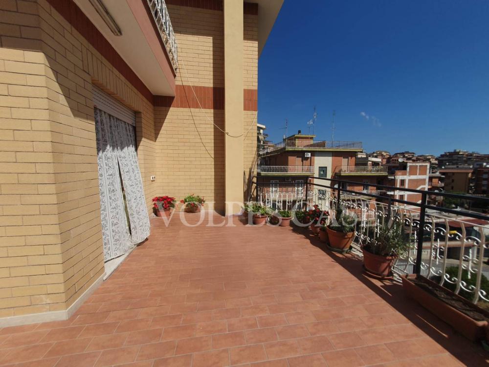 appartamento in vendita a Fonte Nuova in zona Torre Lupara