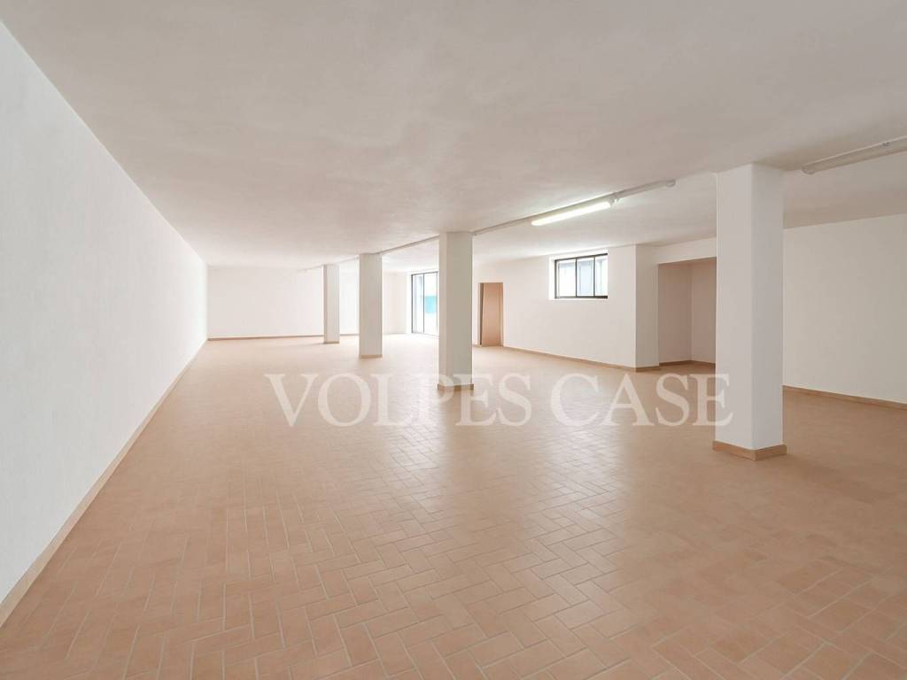 ufficio in vendita a Fonte Nuova in zona Torre Lupara