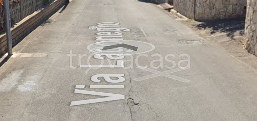 appartamento in vendita a Fonte Nuova in zona Santa Lucia