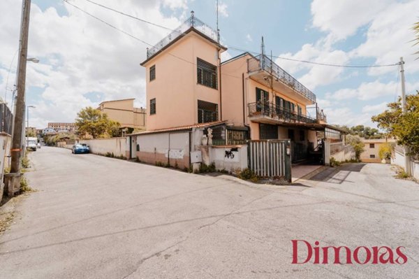 casa indipendente in vendita a Fonte Nuova in zona Torre Lupara