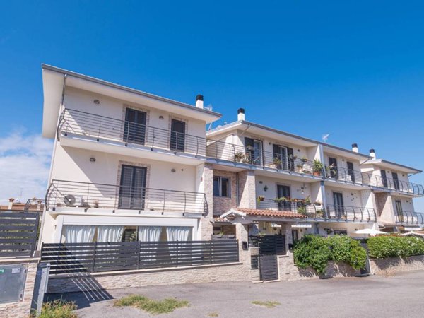 appartamento in vendita a Fonte Nuova in zona Torre Lupara