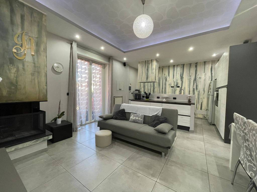 appartamento in vendita a Fonte Nuova in zona Torre Lupara
