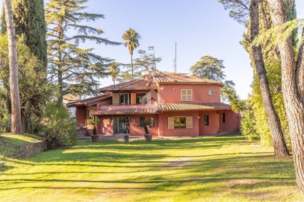 casa indipendente in vendita a Fonte Nuova in zona Torre Lupara