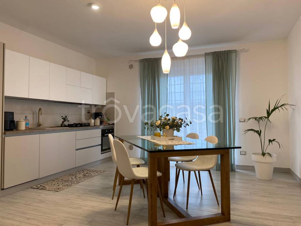 appartamento in vendita a Fonte Nuova in zona Santa Lucia