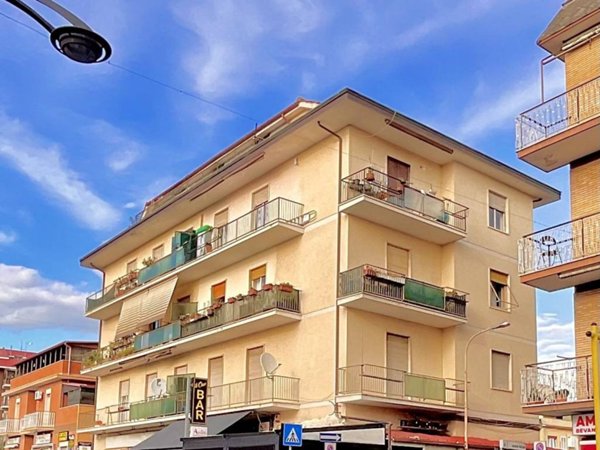 appartamento in vendita a Fonte Nuova in zona Torre Lupara